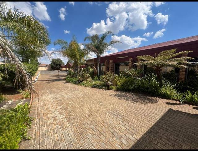 BUSINESS FOR SALE IN GREENHILLS